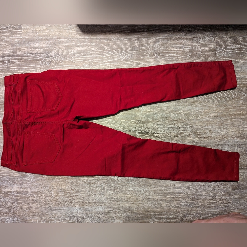 Design Lab 🍒 Red Pants - Picture 4 of 6